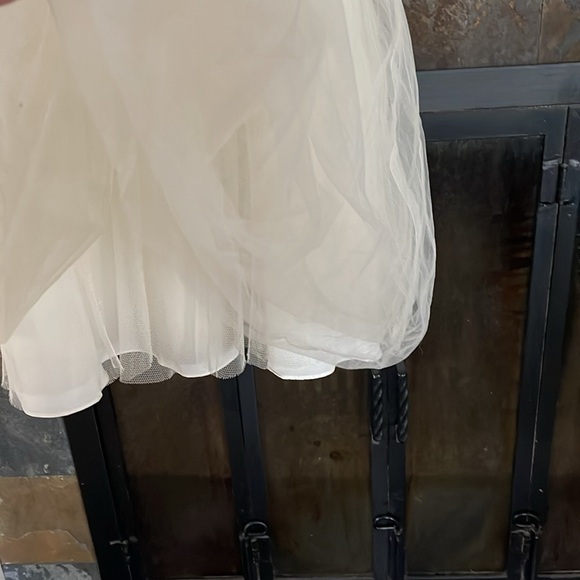 David’s Bridal Party DRESS in ivory. Size 2T. - Picture 2 of 7